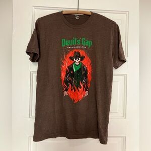 Kinkaider Brewing Brown Graphic T-Shirt